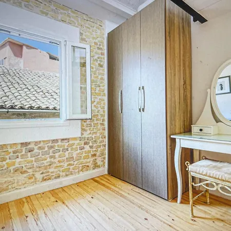 Amazing With View Apartman *